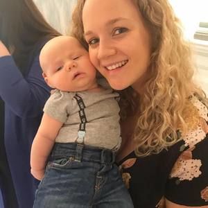 Meet your Posher, Amanda